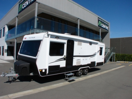 Leisure Line - Platinum - 724 SE