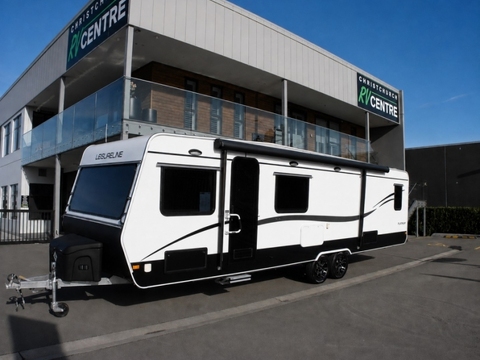 Leisure Line - Platinum - 906 SE - Walk Around Bed